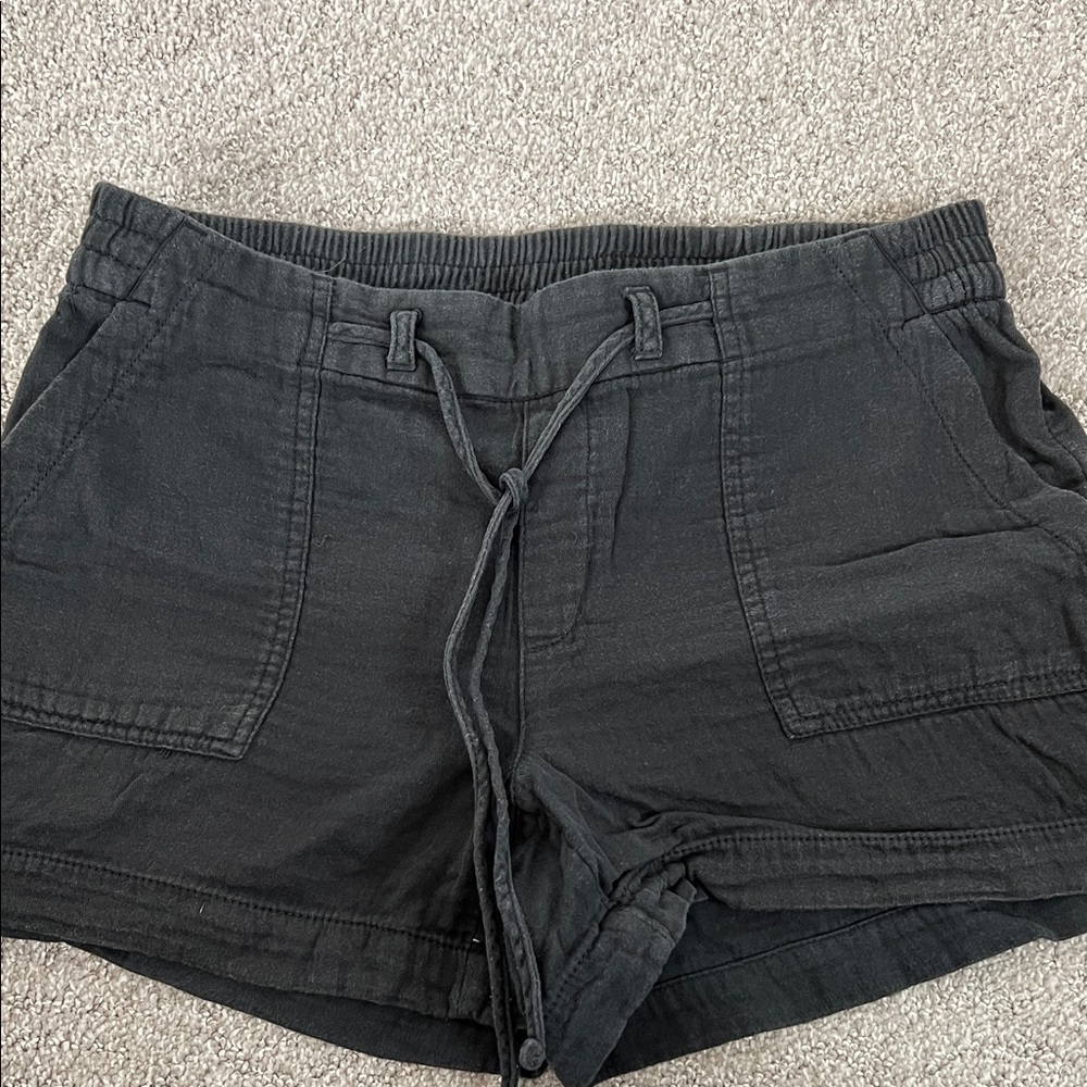 Old Navy Women's Charcoal Cargo Shorts
